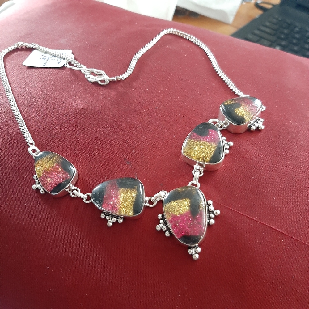 Ladies jewelry